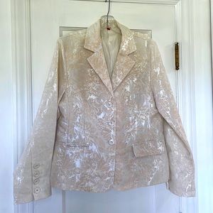Vintage American exchange suit jacket off-white floral